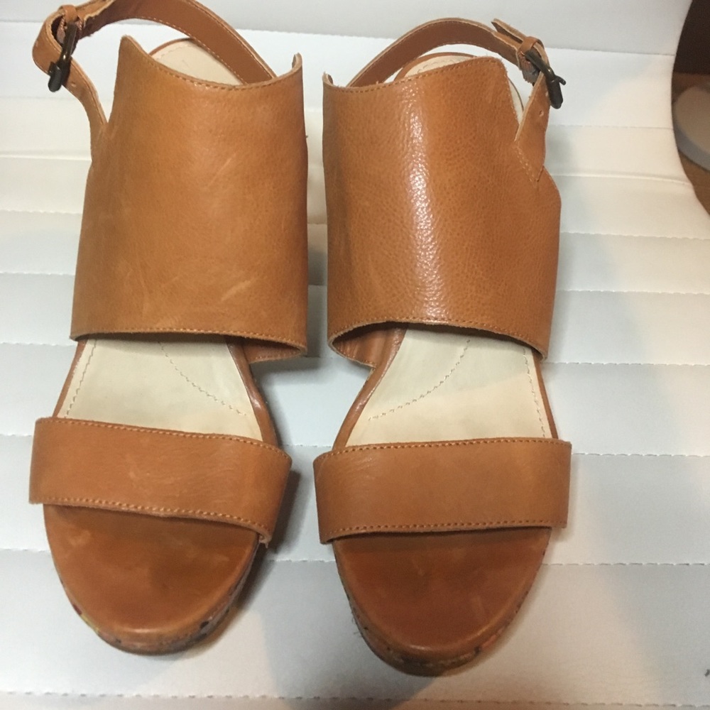 Wedge heel